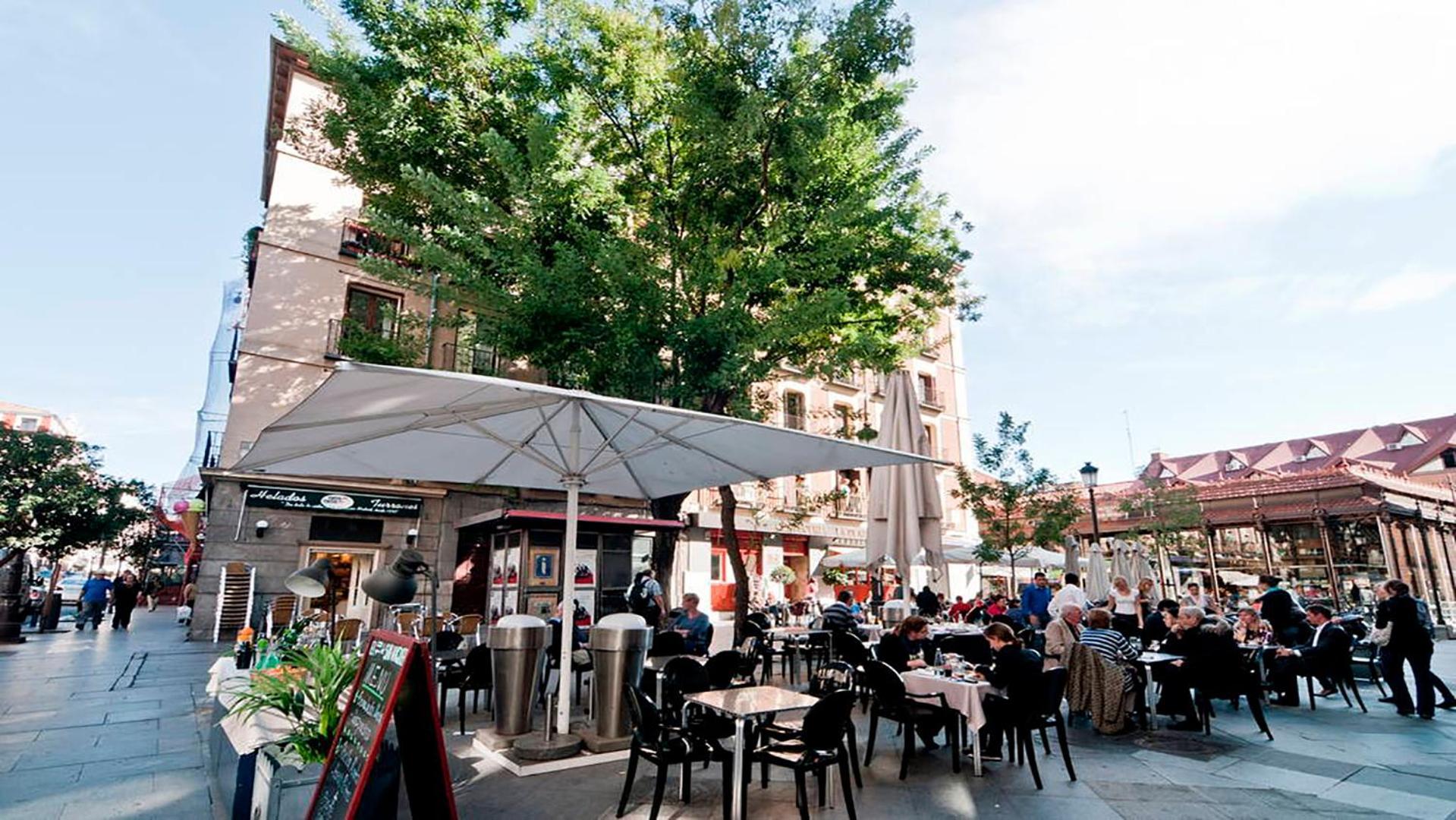 Concepcion Jeronima Apartment Madrid Exterior photo
