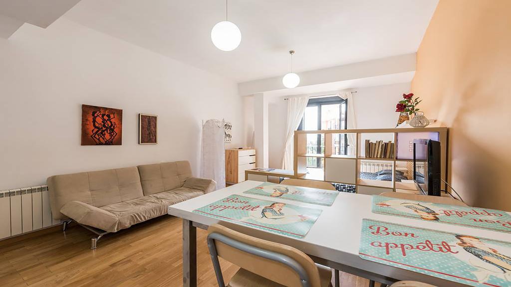 Concepcion Jeronima Apartment Madrid Exterior photo