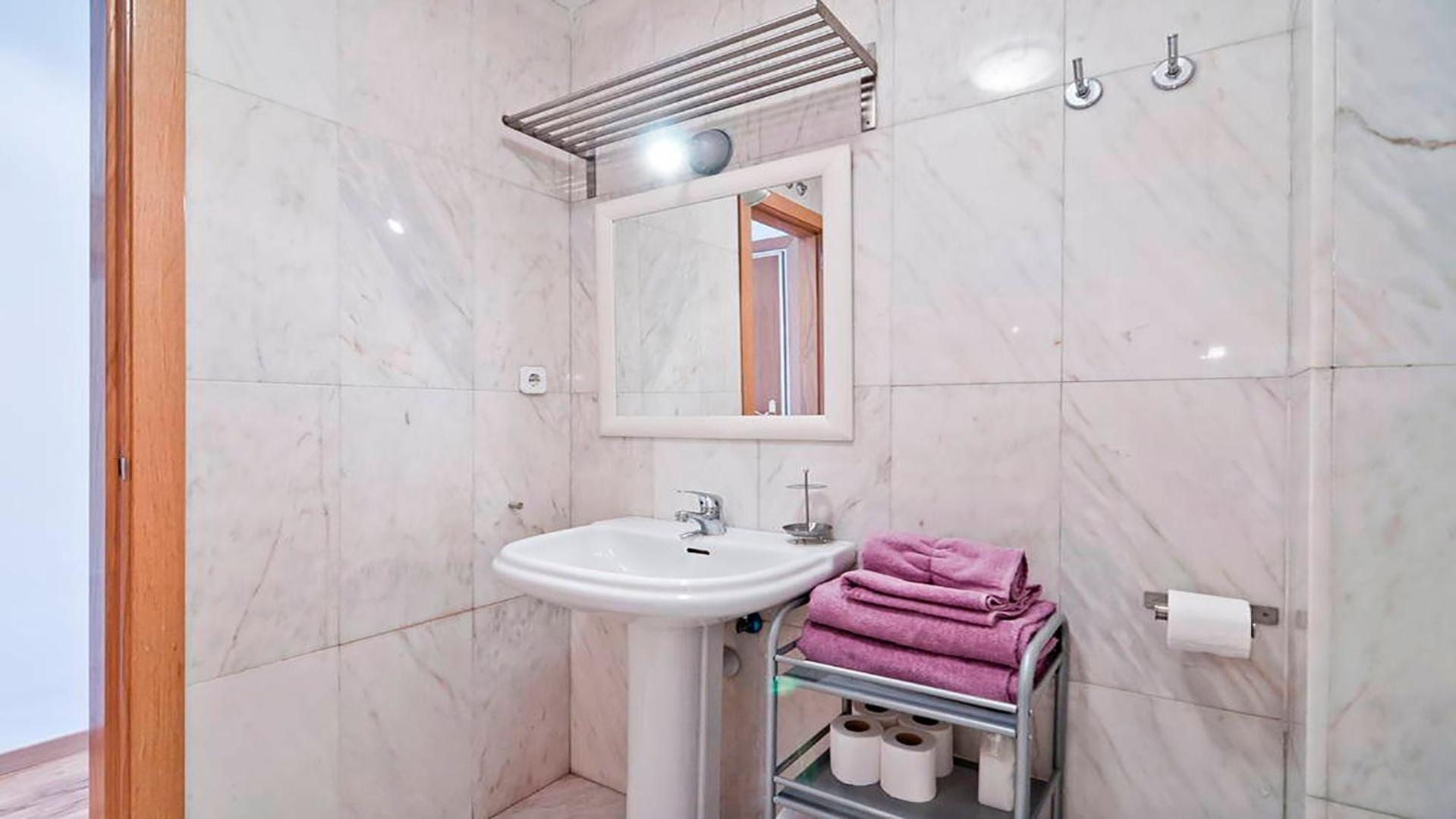 Concepcion Jeronima Apartment Madrid Exterior photo