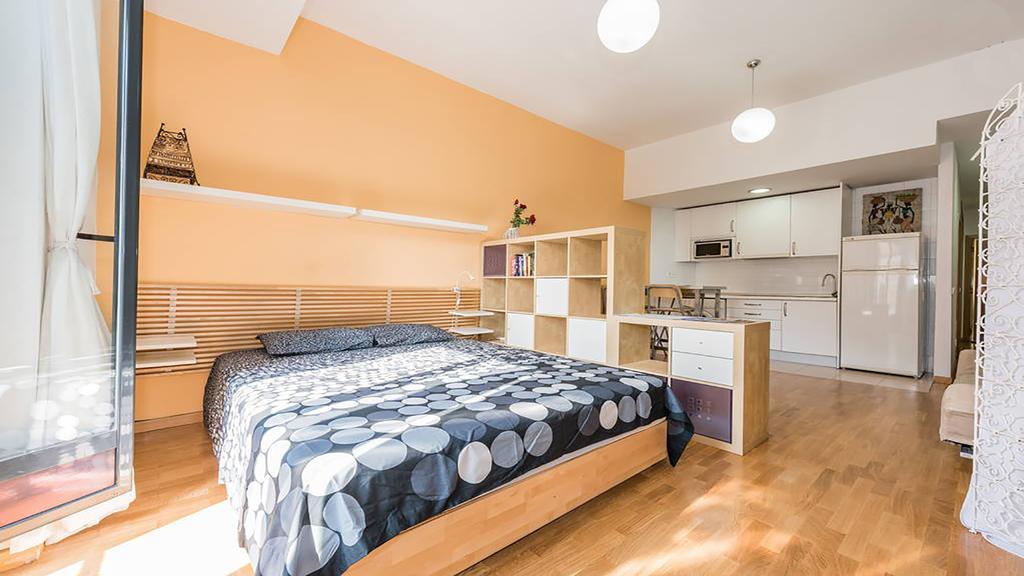 Concepcion Jeronima Apartment Madrid Exterior photo