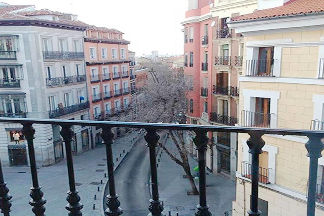 Concepcion Jeronima Apartment Madrid Exterior photo